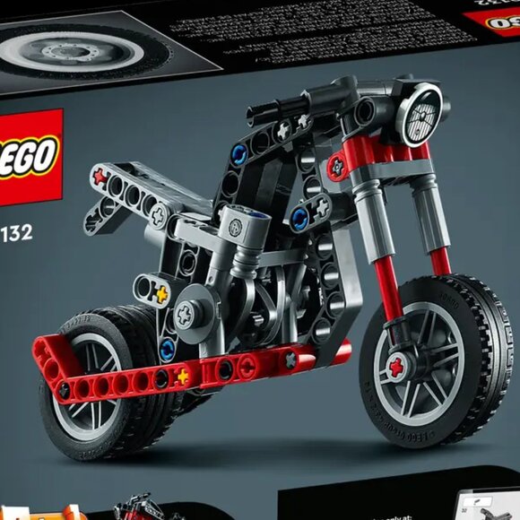 Brand New Lego Technic 2 in 1 Motorcycle to Adventure Bike 42132 - Picture 4 of 8